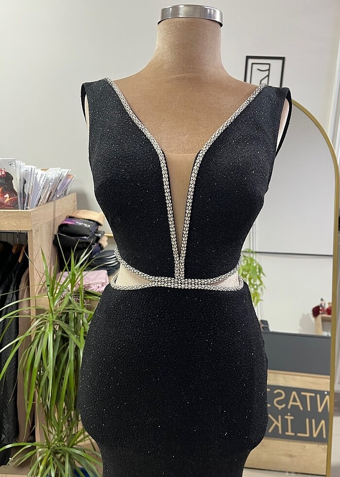 Siyah taş detay abiye - Görsel 2