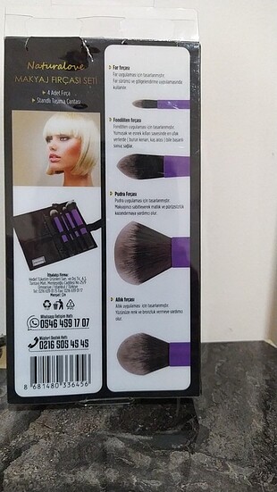 Naturalizer Çantalı 4 lü fırça seti 