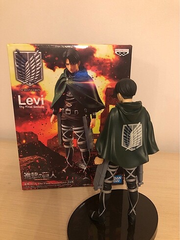 Diğer Attack on Titan Levi Figür Bandai ORİJİNAL