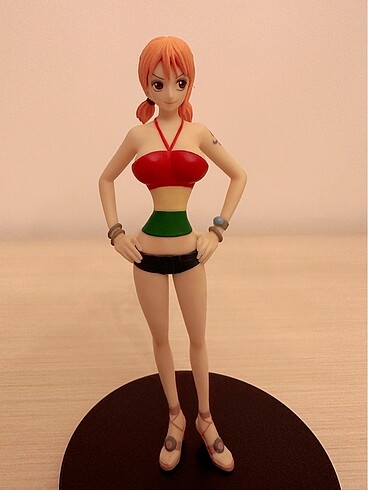 Beden One Piece DX Nami Robin Figür