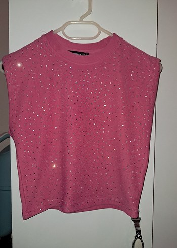 Pullu Pembe Kolsuz crop t shirt