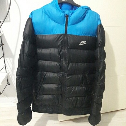 nike şişme mont