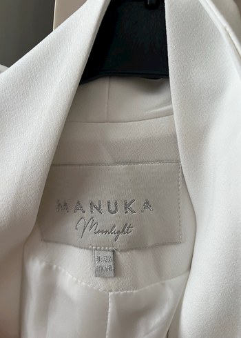 38 Beden Manuka taşlı blazer ceket Ekru