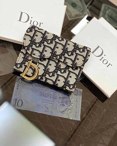 Chiristian Dior Cüzdan