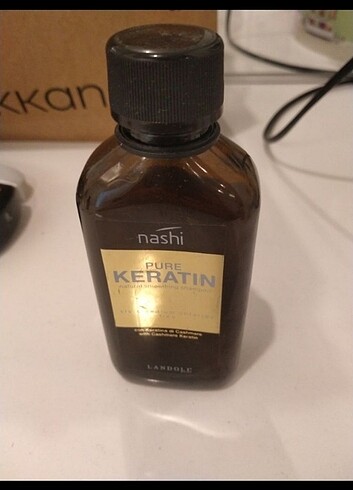 Nautica Nashi keratin sampuan
