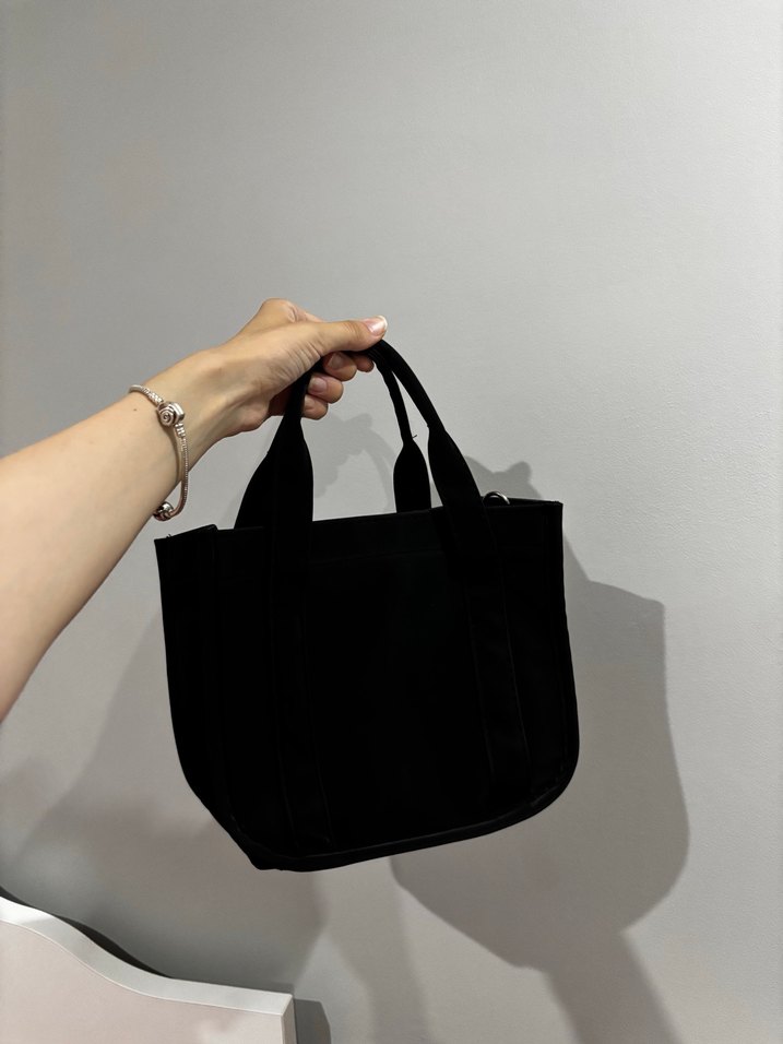 Siyah Minimalist Kadın Omuz Çantası - Görsel 3