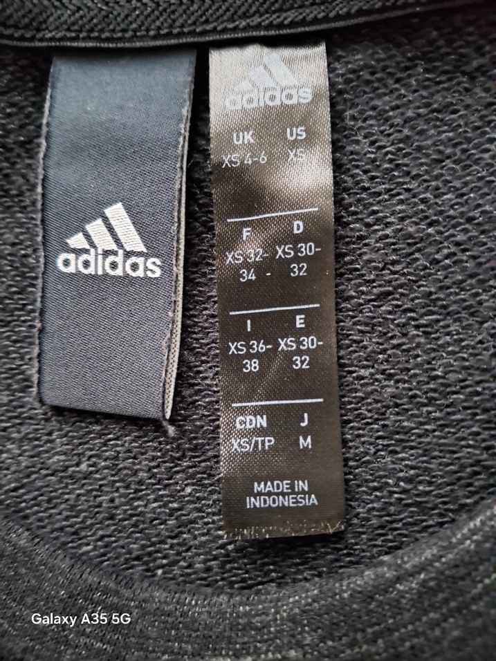 Adidas Kısa Kollu Sweatshirt - Görsel 5