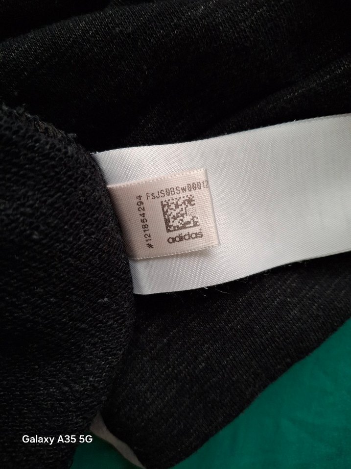 Adidas Kısa Kollu Sweatshirt - Görsel 4