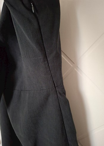 Zara Siyah V Yakalı Uzun Keten Tulum - Görsel 4