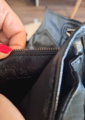 Siyah Deri Zincir Detaylı Kadın Çanta - Görsel 5