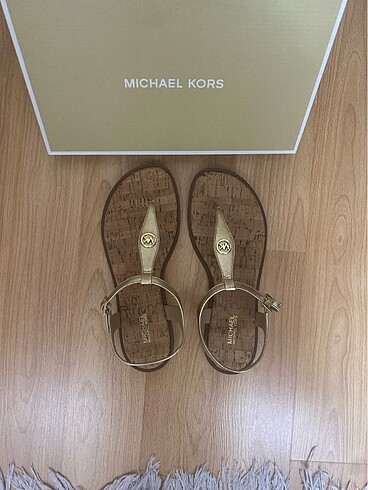 #michaelkors sandalet #MK