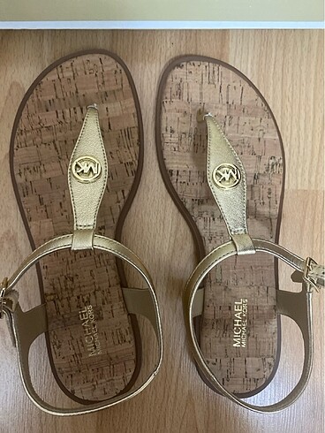 Michael Kors #michaelkors sandalet #MK