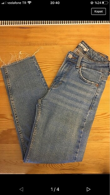Bershka Jean