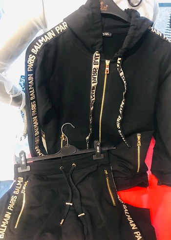 Balmain s