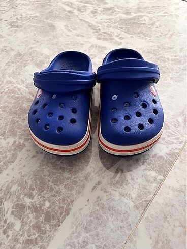 Crocs terlik