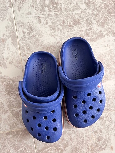 23 Beden mavi Renk Crocs terlik