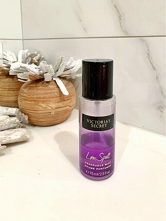 Victoria?s Secret Love spell parfüm