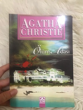 Agatha christie -Sürükleyici roman
