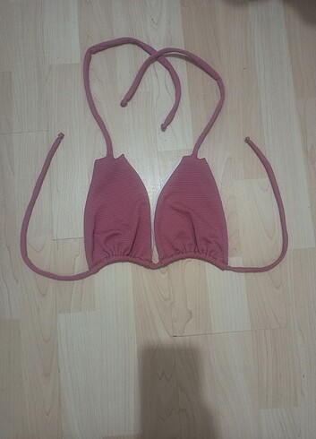 Bikini üstü