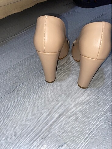 36 Beden Stiletto