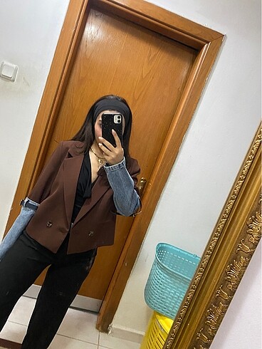 s Beden Kot detaylı crop ceket