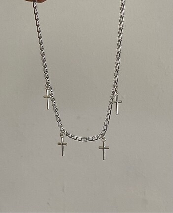 Silver haç choker