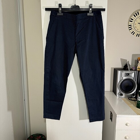 Uniqlo Puantiyeli Pantolon