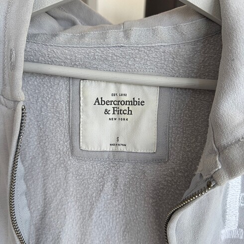 Abercrombie & Fitch Abercrombie Kapüşonlu Hırka