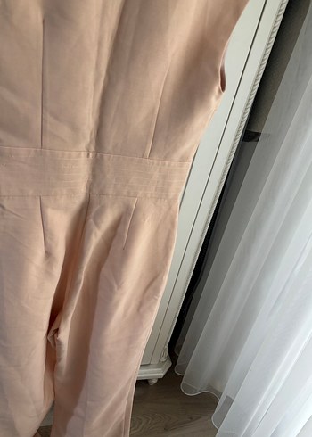 Bej Kadın V Yaka Kuşaklı Tulum - Görsel 3