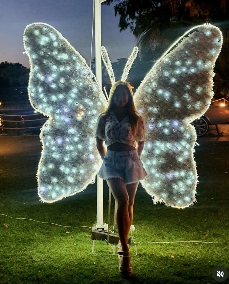 Bohem V Yakalı Beyaz Desenli Kadın Gömlek - Görsel 4