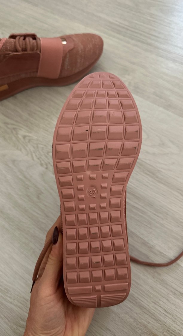 Pembe Bağcıklı Kadın Dolgu Topuk Spor Ayakkabı - Görsel 3