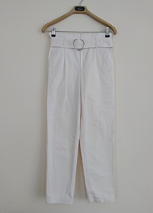 LC Waikiki Beyaz pantolon yüksek bel
