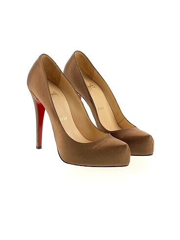 Christian Louboutin Christian Louboutin Platform %70 İndirimli.
