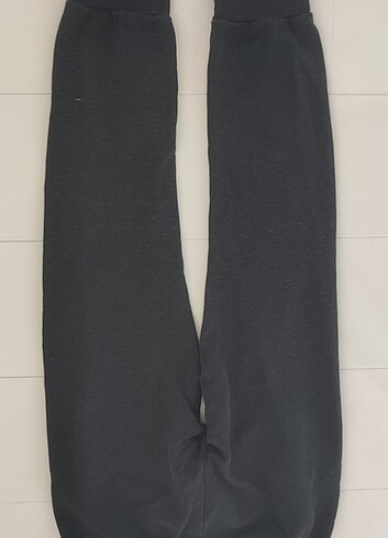 12-13 Yaş Beden siyah Renk H&M eşofman