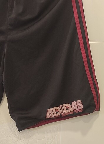 12-13 Yaş Beden Adidas Şort 