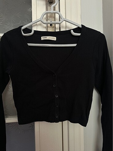 Pull and Bear pull and bear crop