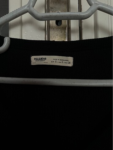 s Beden pull and bear crop