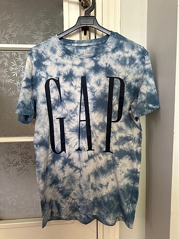 gap tişört