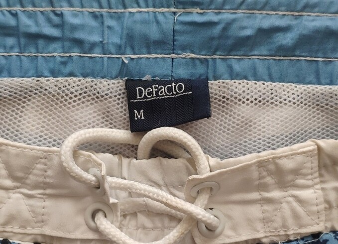 m Beden De facto Deniz Şortu