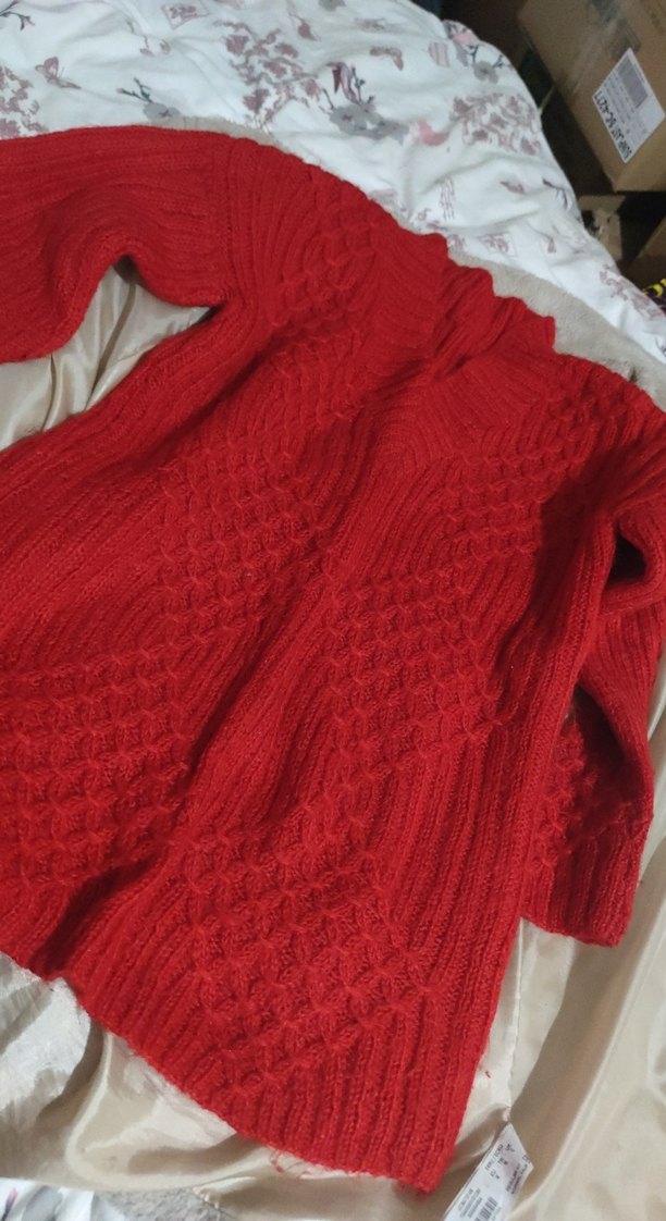 Kırmızı V Yaka Örgü Kadın Kazak - Görsel 4