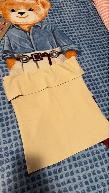 Zara Straplez Kenarları Fermuarlı Crop