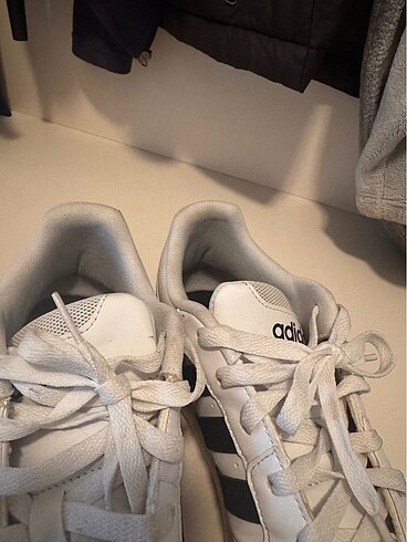 44 Beden Sıkıntısız Adidas az kullanılmış