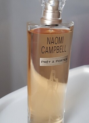 Naomi Campbell Pret A Porter