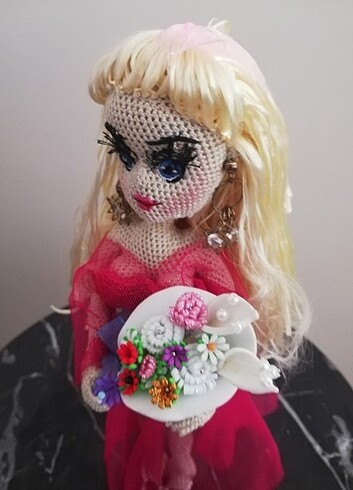 Amigurumi barbie bebek
