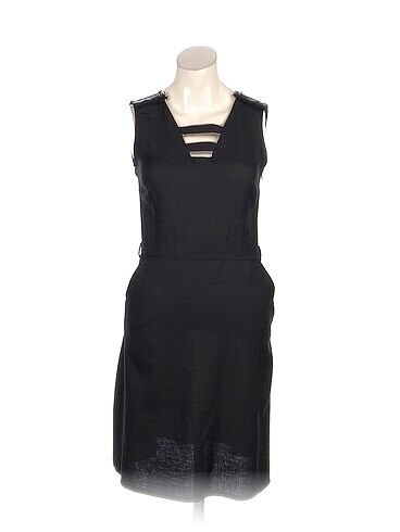 PreLoved Kısa Elbise %70 İndirimli.