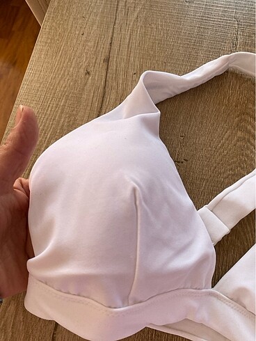 m Beden Bralet