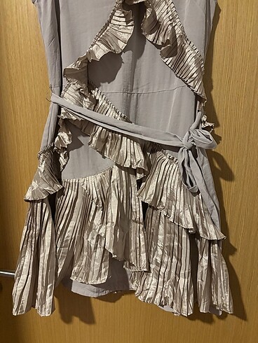 Bej mini elbise - Görsel 2