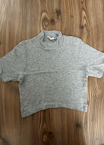 Gri Kısa Kollu Yarım Balıkçı Crop Top