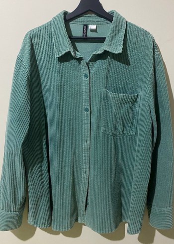 Düğmeli Uzun Kollu Yeşil Kadife Gömlek - Görsel 2