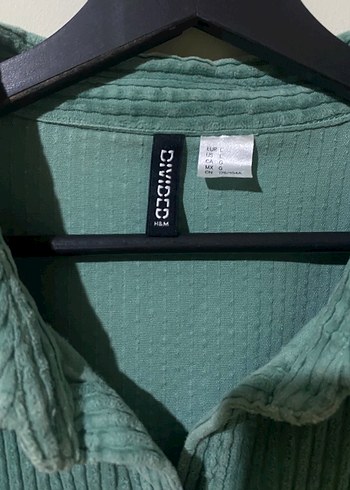 Düğmeli Uzun Kollu Yeşil Kadife Gömlek - Görsel 4